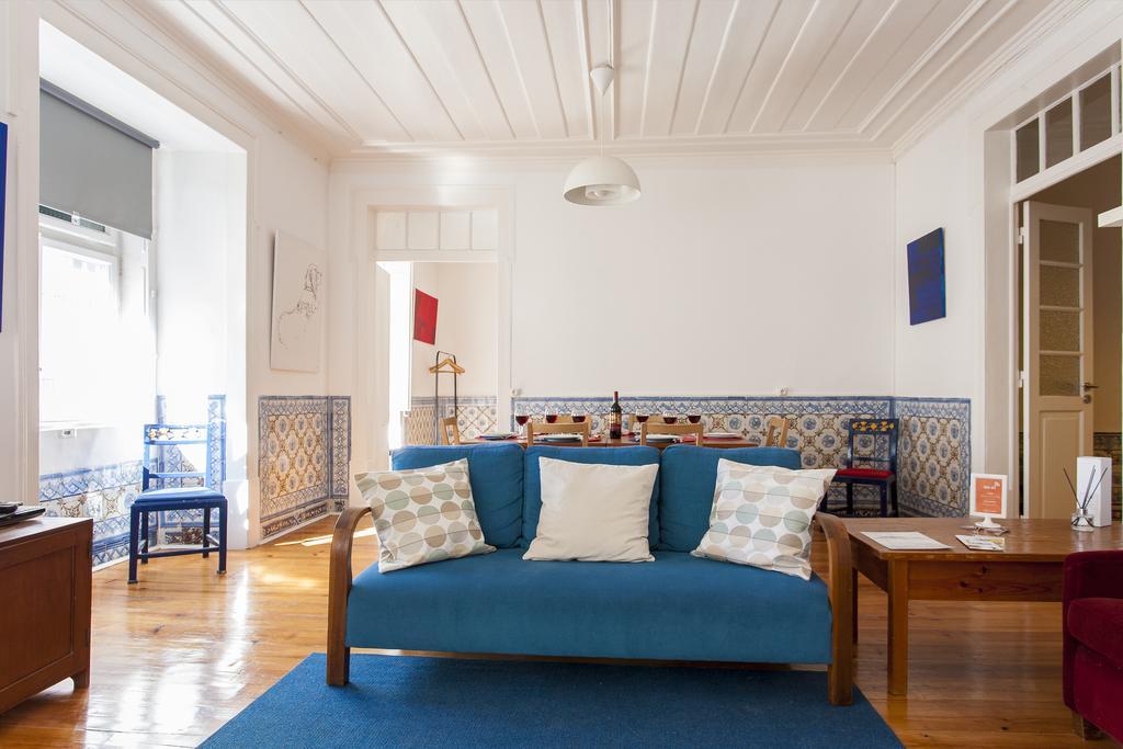Joivy Classic 3br With Workspace In Chiado, 2mins From Baixa-chiado Subway Appartement